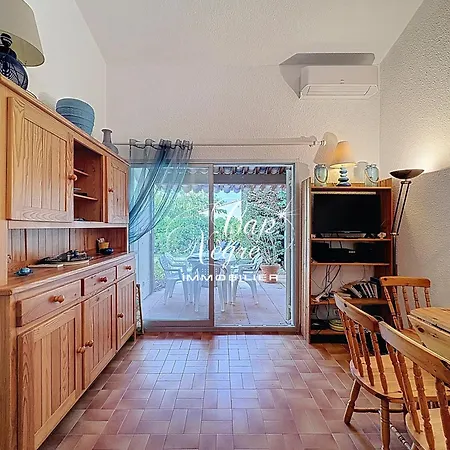 Maison 6 Personnes 3 Etoiles Avec Piscine Et Acces Pramousquier Holiday home *