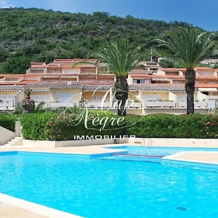 Maison 6 Personnes 3 Etoiles Avec Piscine Et Acces Pramousquier